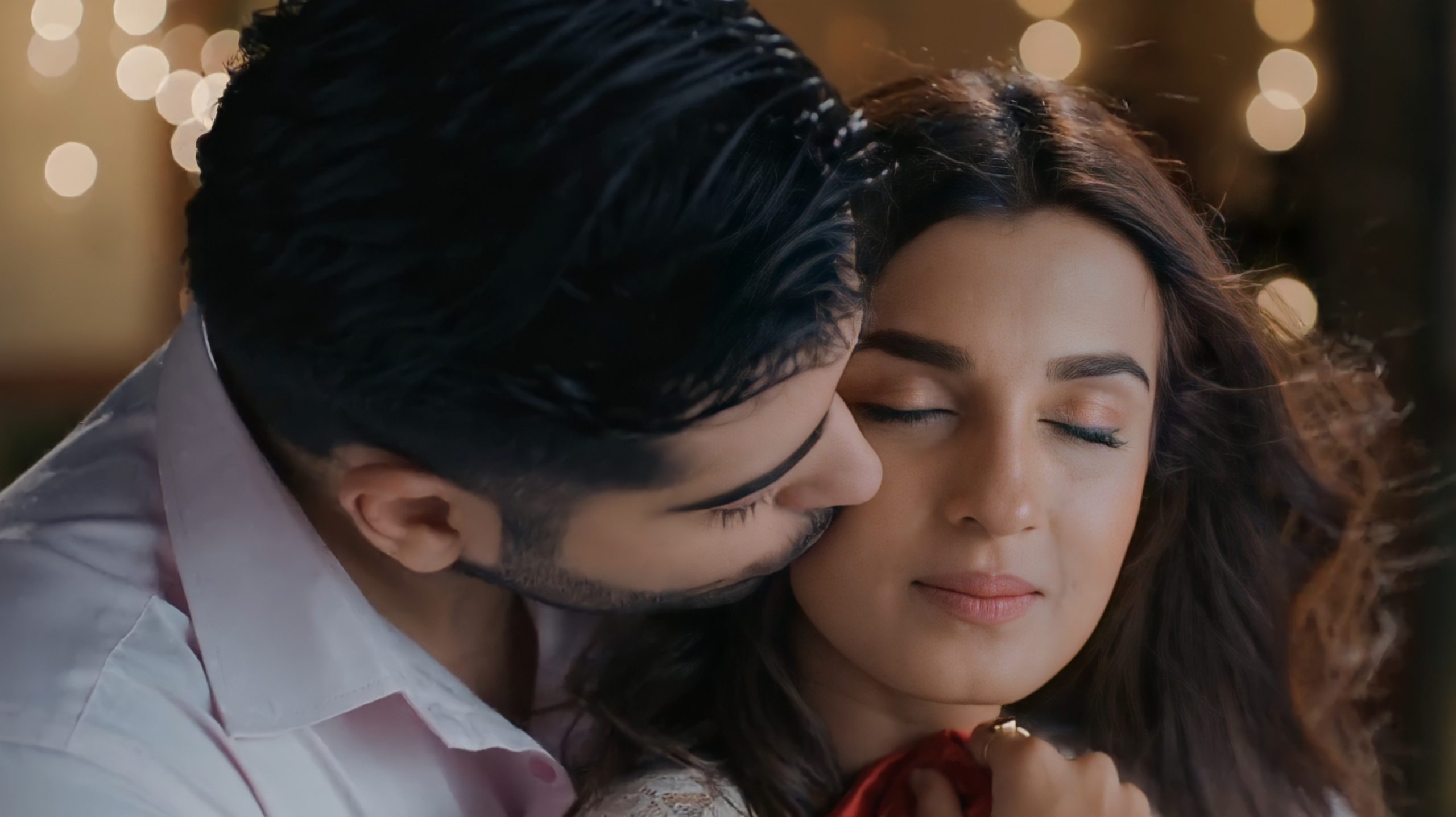 Shiny Doshi admits, ‘We recreated a Maine Pyar Kiya song starring Bhagyashree and Salman Khan’!