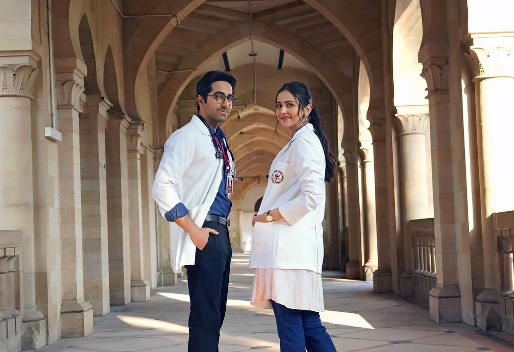 ‘Doctor G’ starring Ayushmann Khurrana-Rakul Preet Singh to hit the screen on 17th June, 2022!