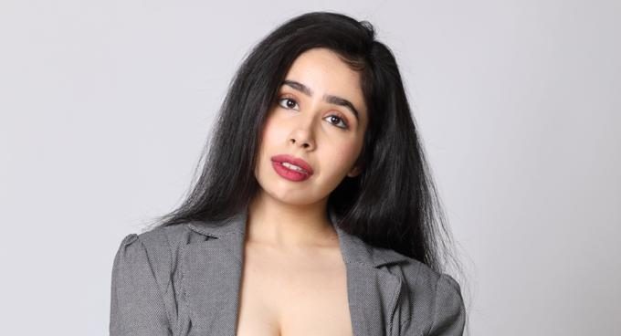 Himanee Bhatia’s short film ‘Roommates’ is a psychological horror that revolves around a young girl!