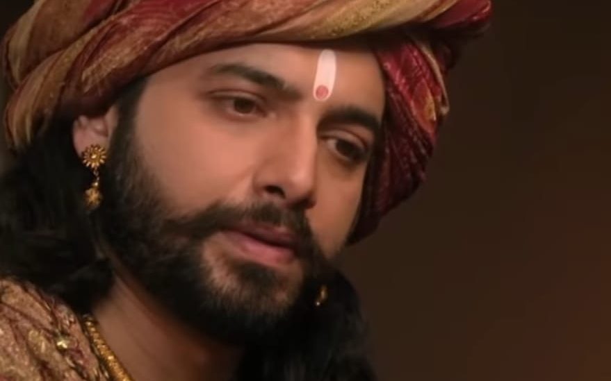 In ‘Vidrohi’, Baxi realises that he loves Kalyani and she should have some moment of happiness!