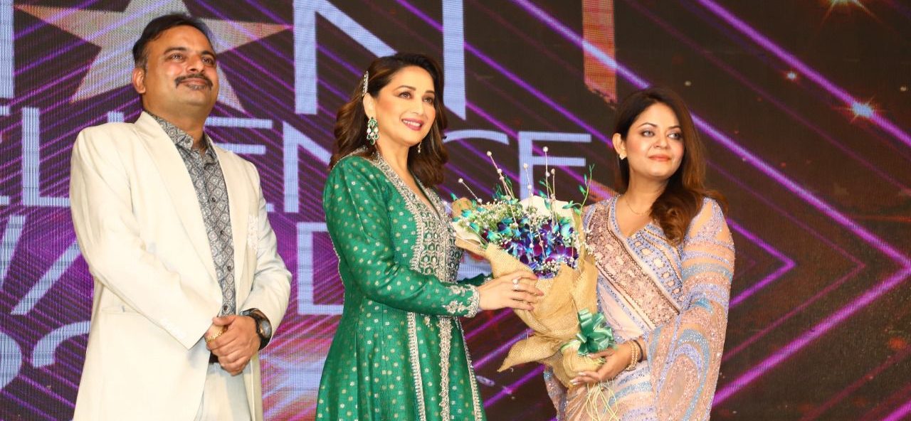 Madhuri Dixit Nene visits Grand Asian Excellence Awards as a chief guest!