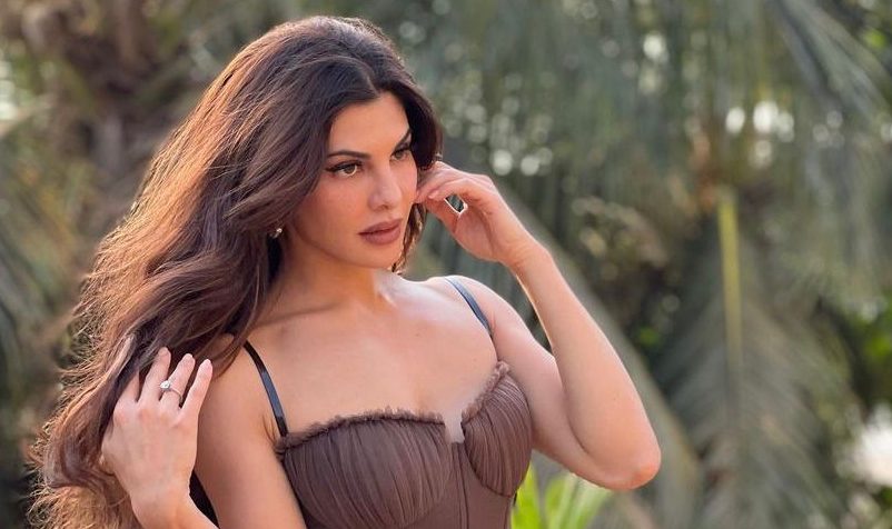 While promoting ‘Attack’, Jacqueline Fernandez redefines hotness in her new look!