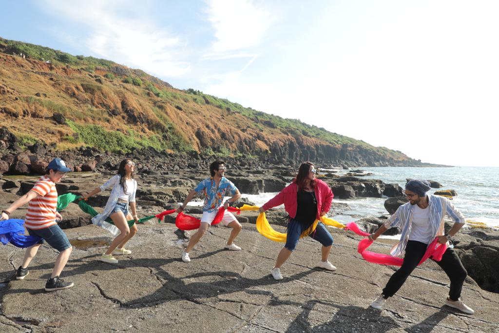 Bosco Martis uses live locations’ picturesque beauty to bring out a new and raw flavour in ‘Rocket Gang’!