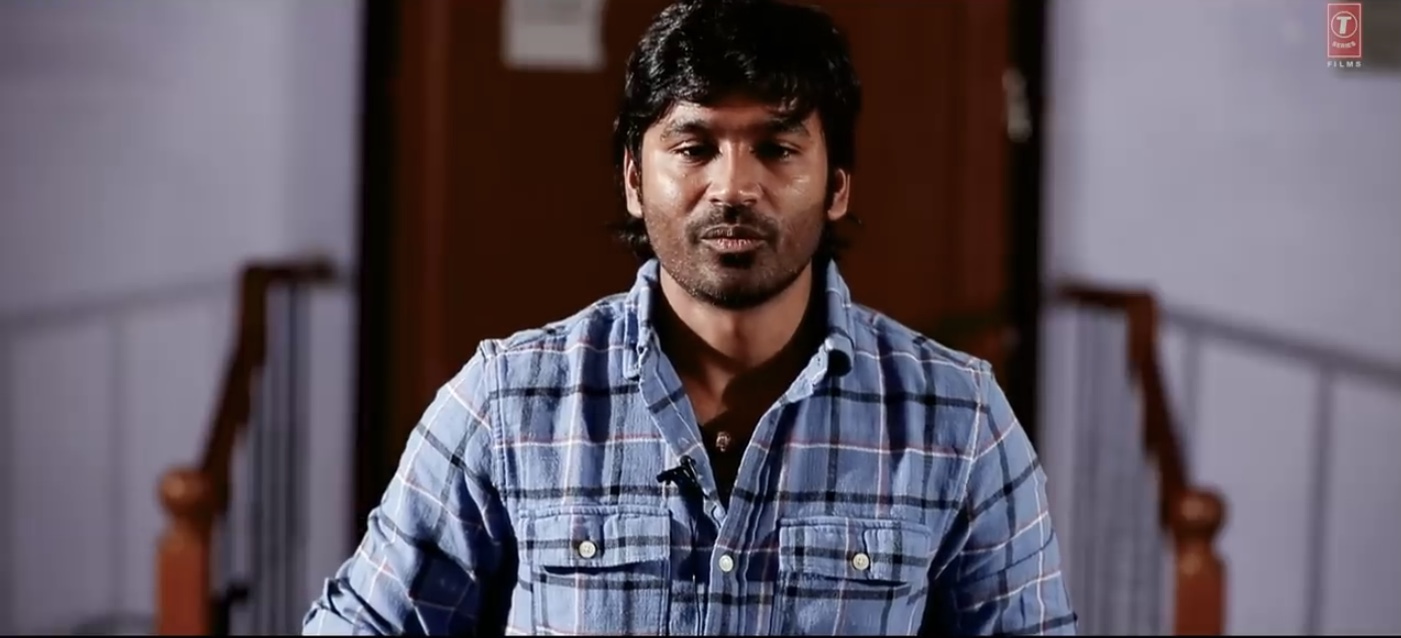Dhanush gets bowled over by ‘Jhund’!
