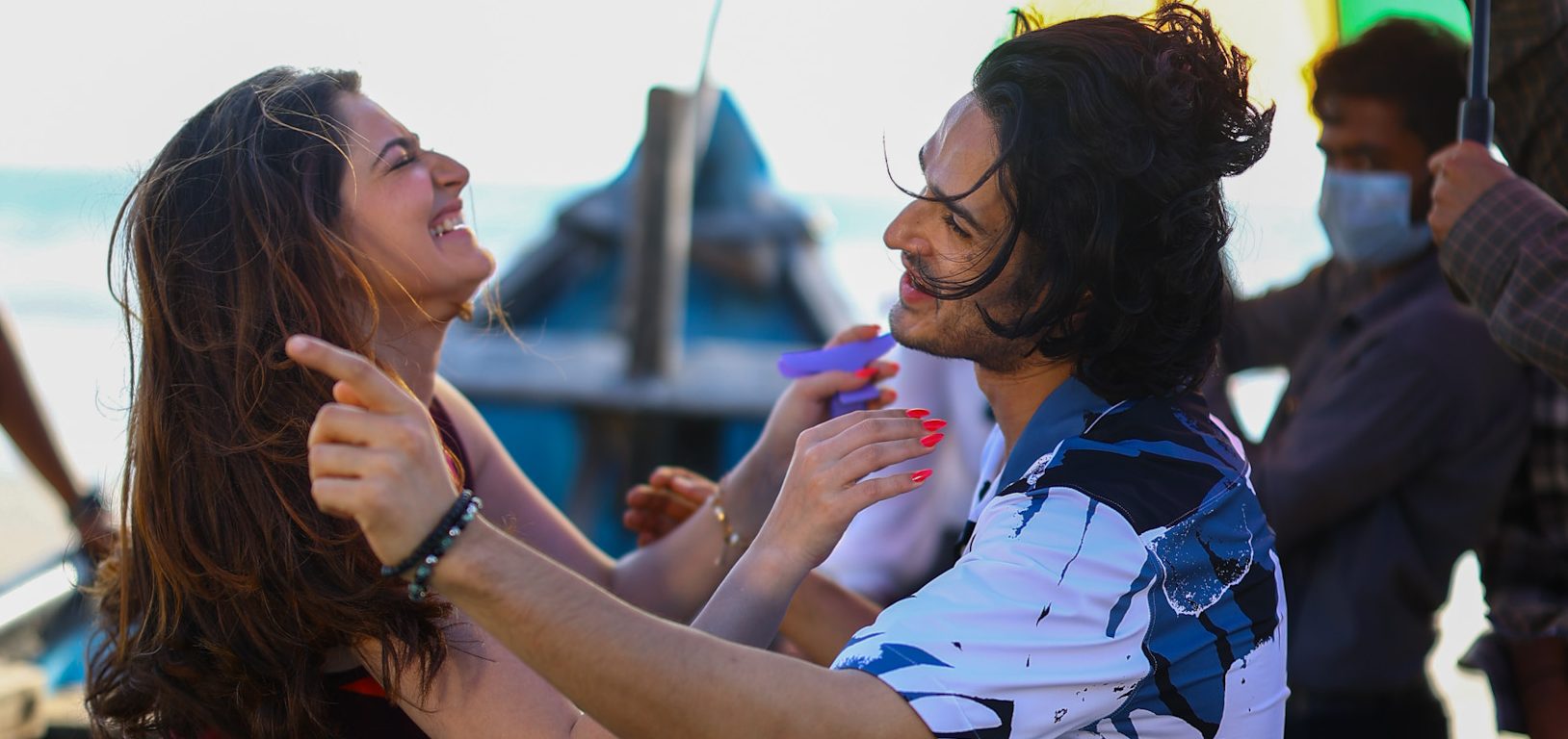 Priyank Sharma and Shivaleeka Oberoi become water babies!