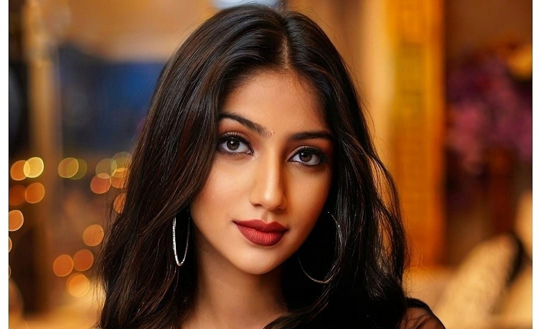 Deepshikha Nagpal’s daughter, Vidhika Nagpal, says, “People may give me my  first project because of my mother but I know I have to earn my second”!