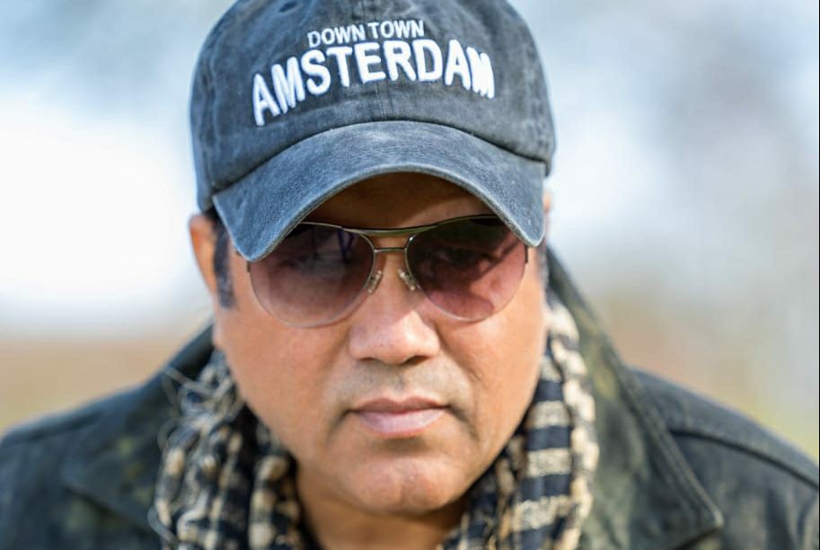 Raja Mushtaq lends voice to ‘Boom Boom’, a song from Rishi Kapoor’s last film ‘Sharmaji Namkeen’!