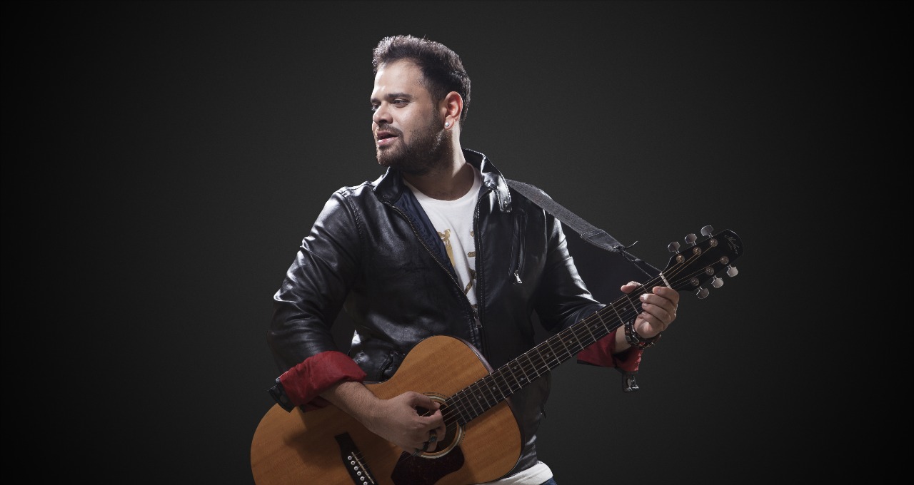 Padma Vibhushan late Pandit Birju Maharaj’s grandson Swaransh Mishra’s ‘Jalpariya’ crosses 1M+ views!