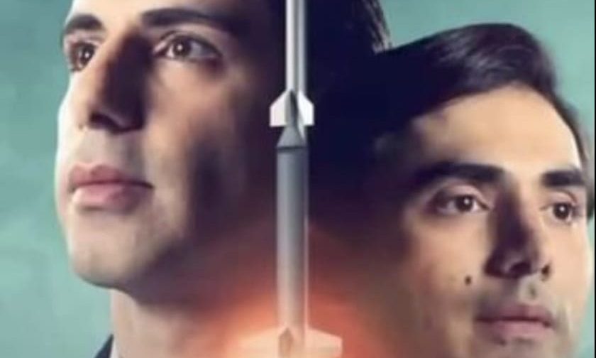 Hrithik Roshan is all praise for  Rocket Boys, waiting for it’s season 2!