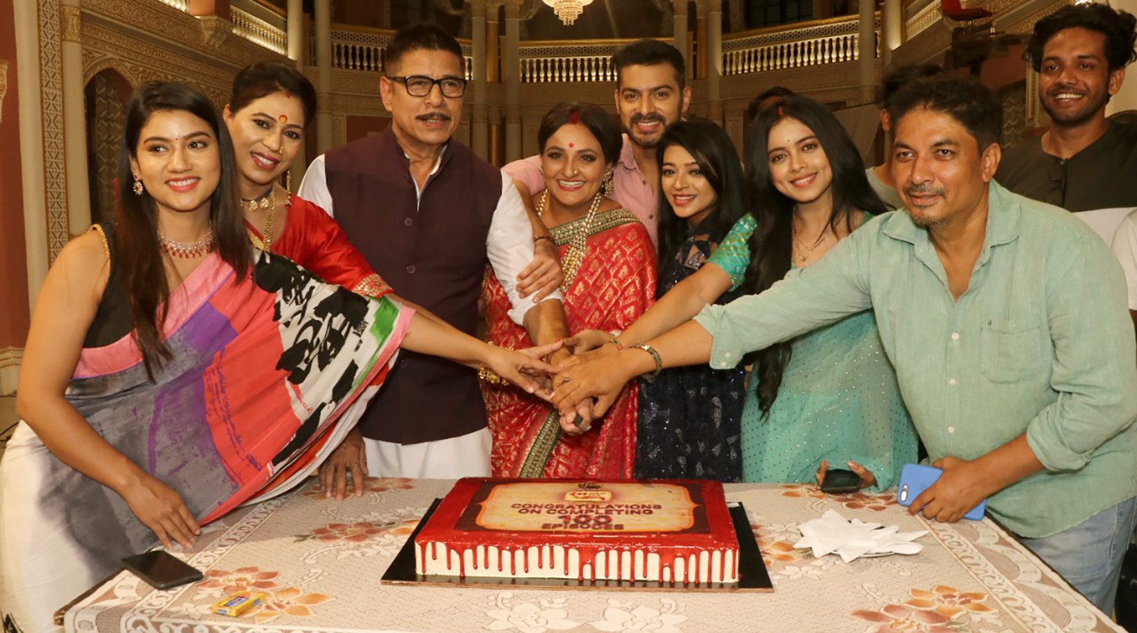 ‘Rang Jaun Tere Rang Mein’ completes a century of episodes!