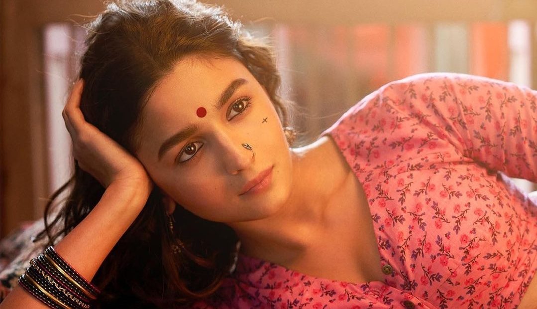 Gangubai Kathiawadi now makes its way to the OTT world on Netflix this April 26!