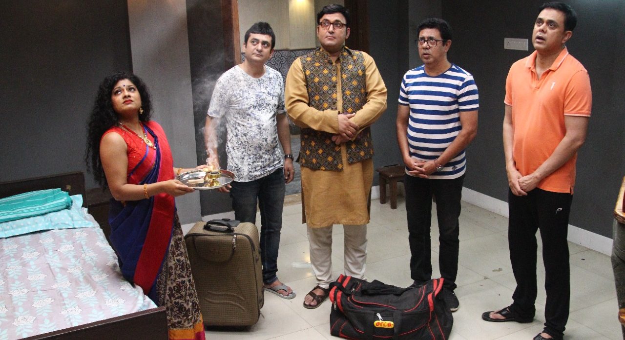 A Ghost visits ‘Wagle Ki Duniya’!