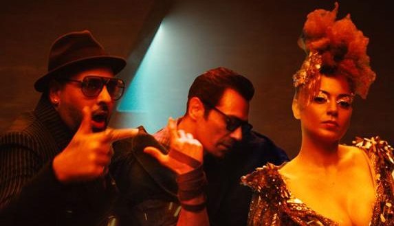 Upcoming action spy thriller, Dhaakad, launches its first song “She’s On Fire” at  J aipur’s Raj Mandir theatre!