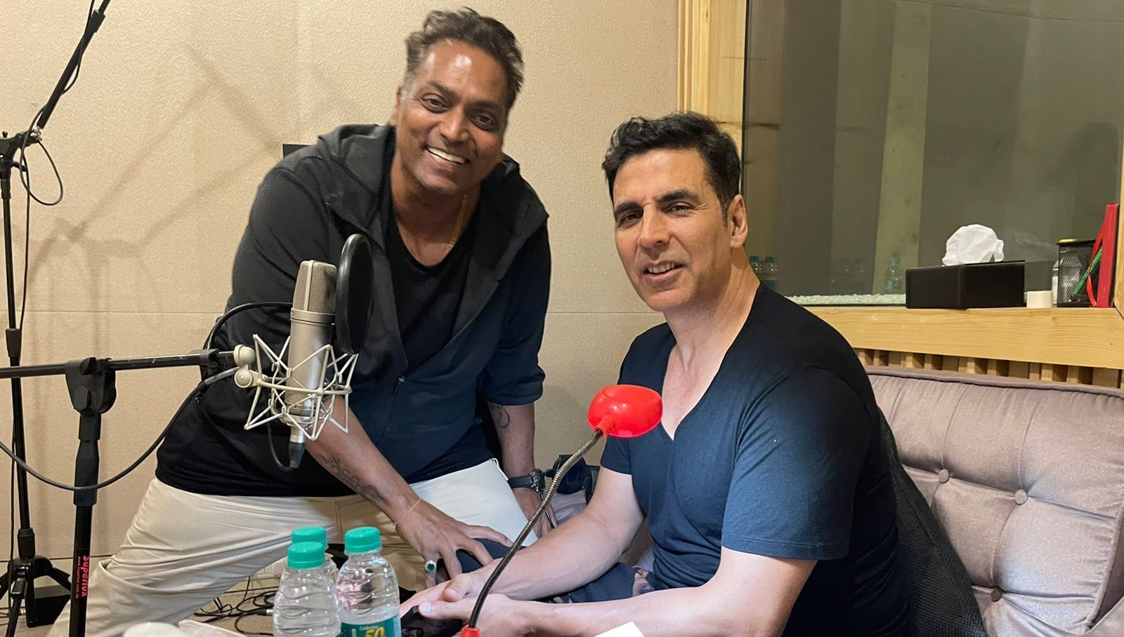 Akshay Kumar lent his vigorous voice to the trailer of Ganesh Acharya’s ‘Dehati Disco’!