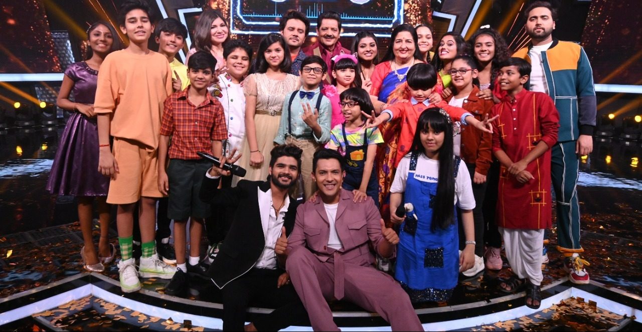 While celebrating 90’s golden era Superstar Singer 2 salutes the spirit of the ‘Indian Housewives!