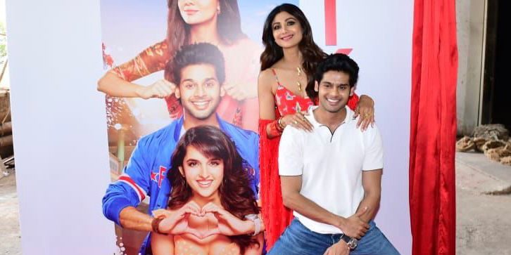 Abhimanyu and Shilpa Shetty, who play reel devar-bhabhi, launch brand new poster!