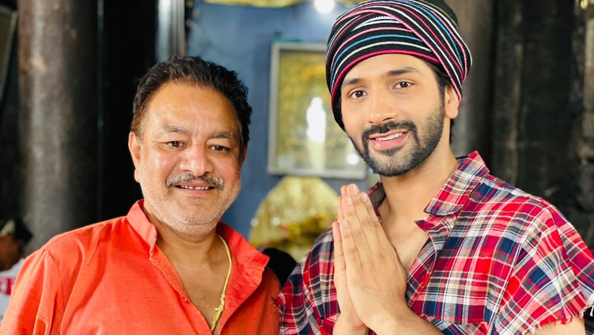 Actor Vardhan Puri says, “KK was to come home for dinner with the family in mid-June”!