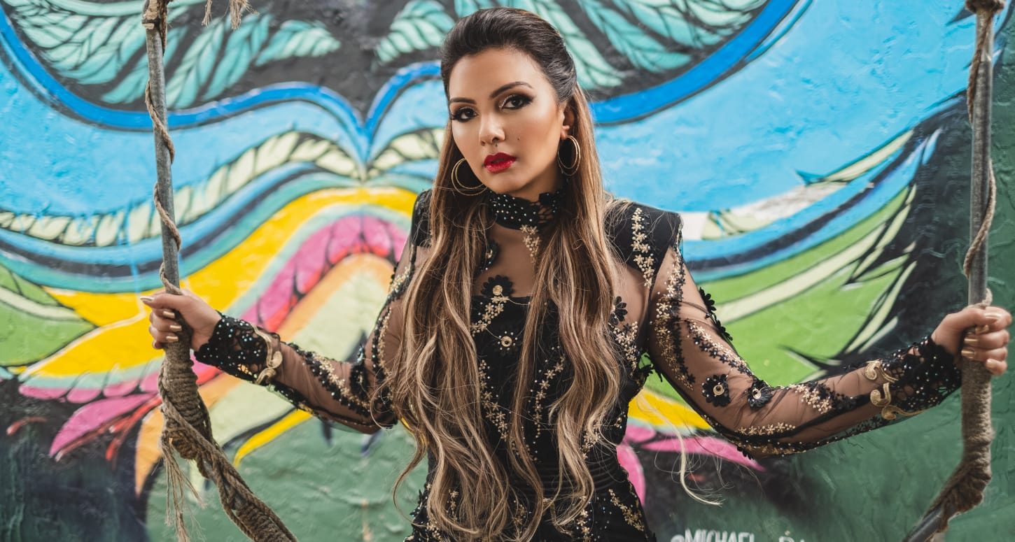 Somy Ali expressed, “It’s time for cinema and actors to become bold and display what really goes on in our world”!