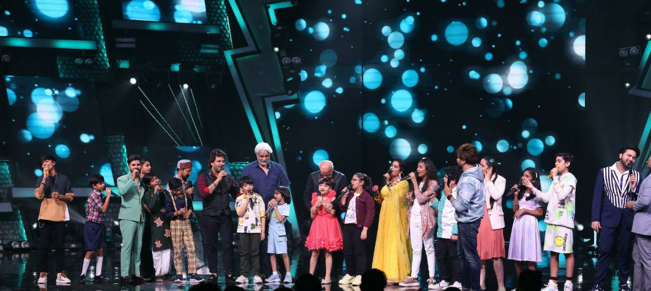 A melodious tribute to Mahesh and Vikram Bhatt from SS2 contestants!