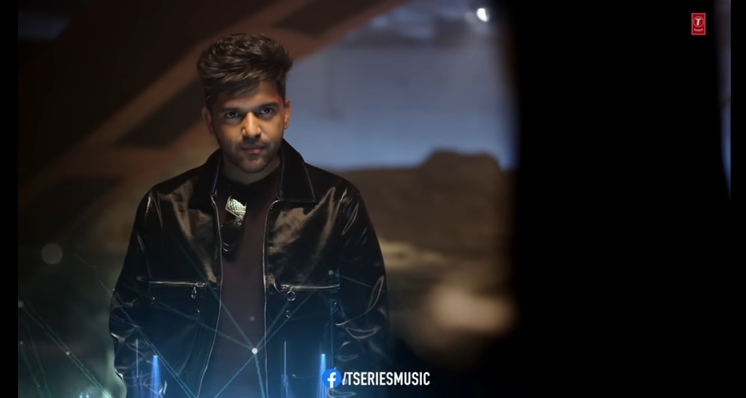 Second music video ‘Fake Love’ from Guru Randhawa’s ‘Man of the Moon’ produced by Bhushan Kumar is out now!