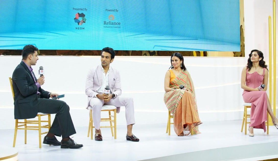 Pratik Gandhi opines, “OTT doesn’t pressurise a title to p erform in the first three days, unlike theatre releases”!