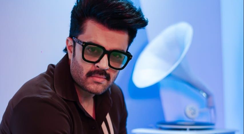 Maniesh Paul’s debut OTT project wrapped up!