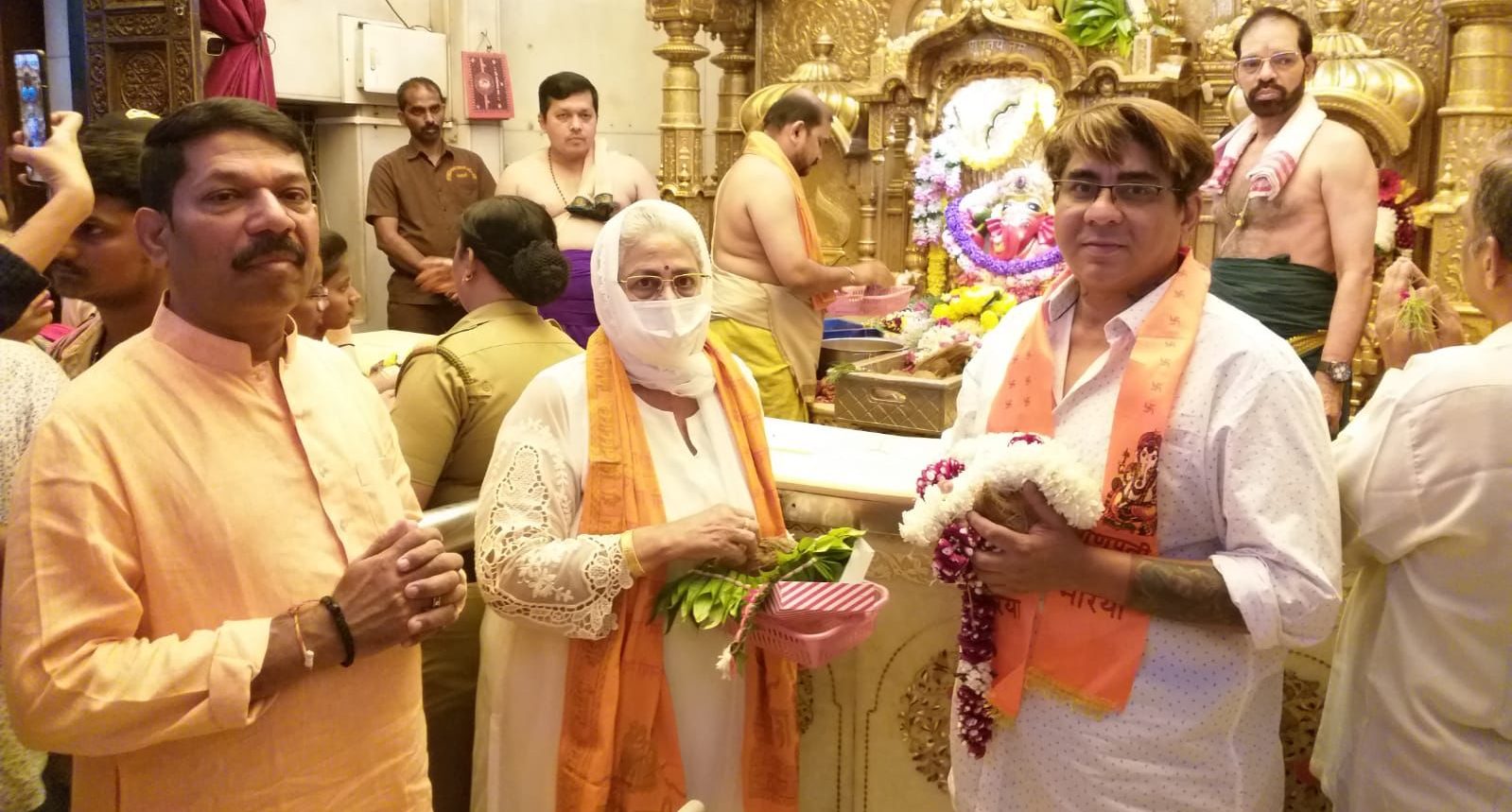 Producer Deepa Shahi celebrates her 80th birthday!