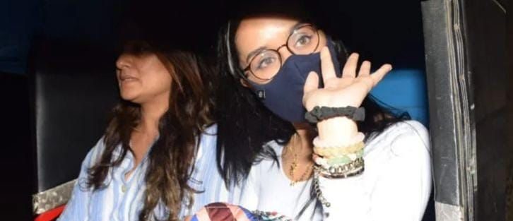 Shraddha Kapoor’s love for auto rickshaw rides is for real!