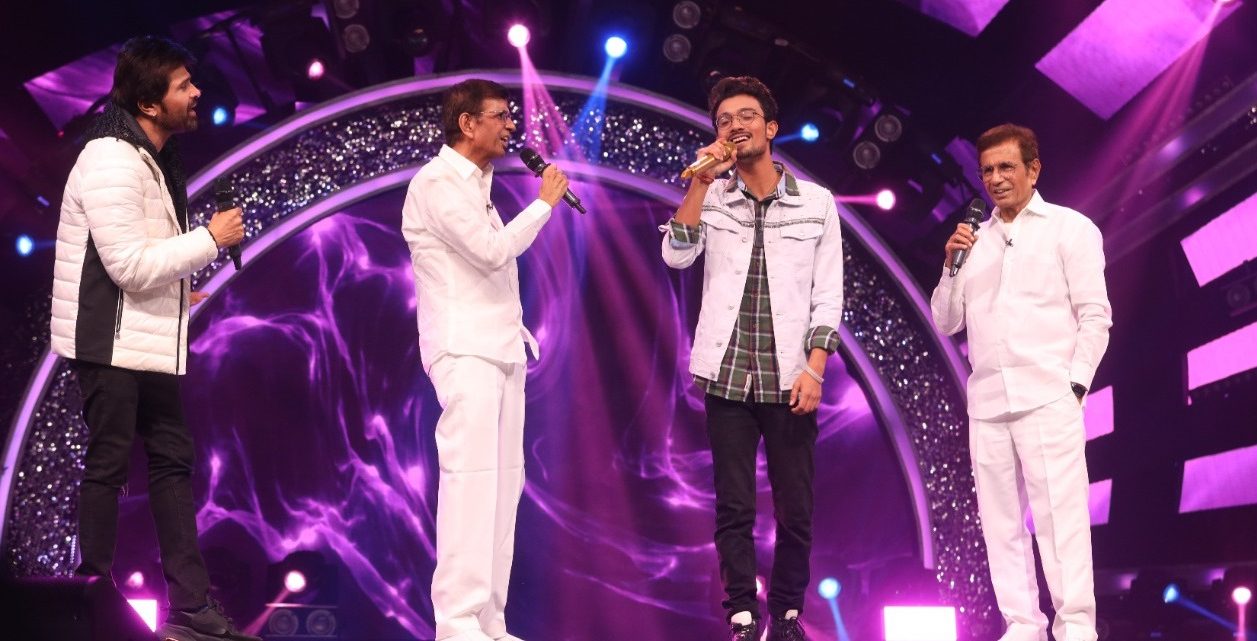 ‘Celebrating Abbas Mustan’ and ‘Bollywood Queens’ in Indian Idol – Season 13!