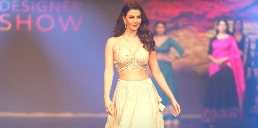 Giorgia Andriani sizzles the ramp, walks for designer Rosy Ahluwalia!