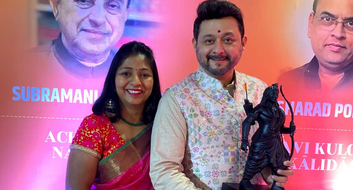 Swapnil Joshi receives “Pillars of Hindutva – Acharya Surdaas Award”!