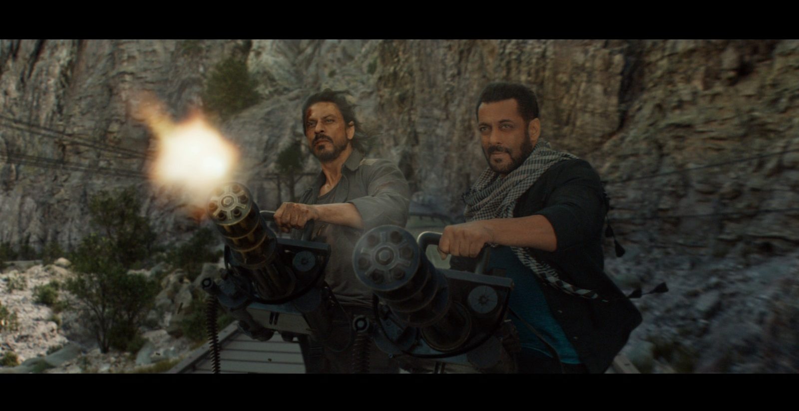 Salman Khan and Shahrukh Khan talk about ‘On-Screen Reunion’ in “Pathaan”!