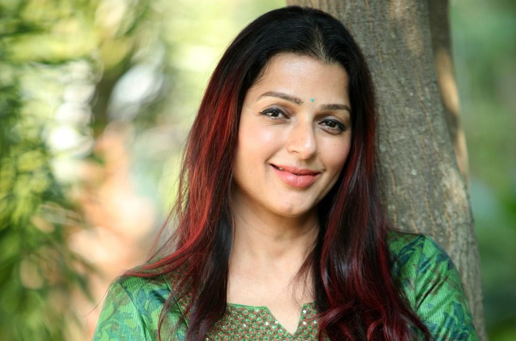 Bhumika Chawla opines, “It is not worth measuring one’s success according to popularity on social media”!