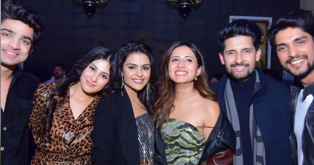 Television fraternity roots for ‘Udaariyaan’ actress Priyanka Chahar Choudhary to win BB16!