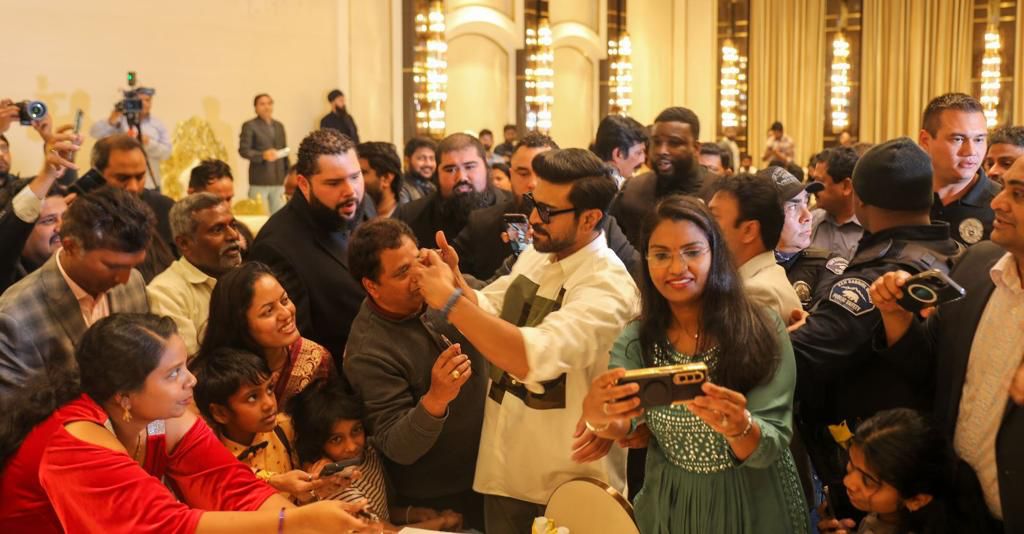 Ram Charan meets his fans from different states of USA in Los Angeles!