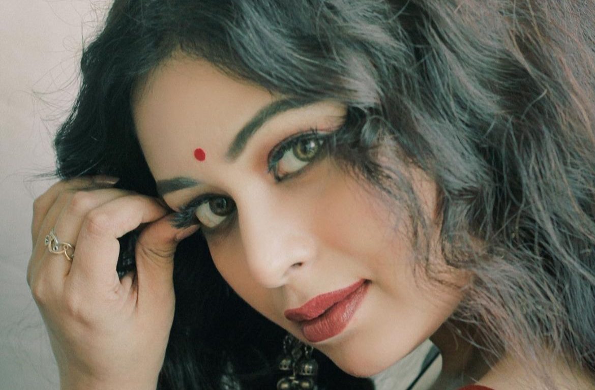 Ritabhari Chakraborty gains 25 kilos for “Fatafati”!