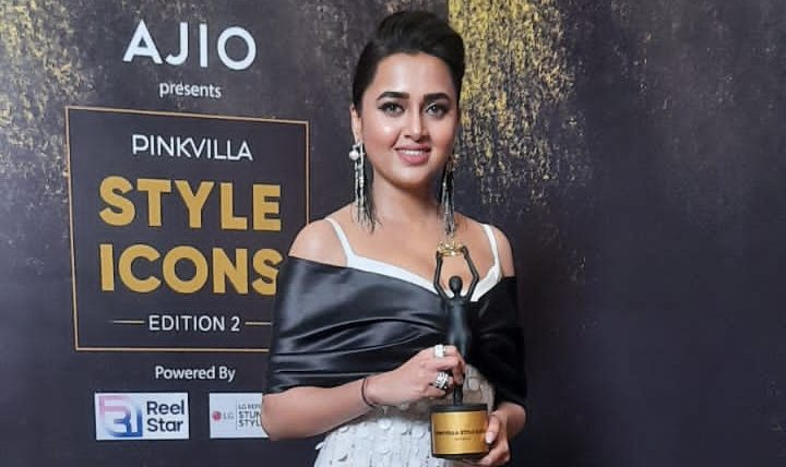 Every fashion honour is sliding right under Tejasswi Prakash’s name!