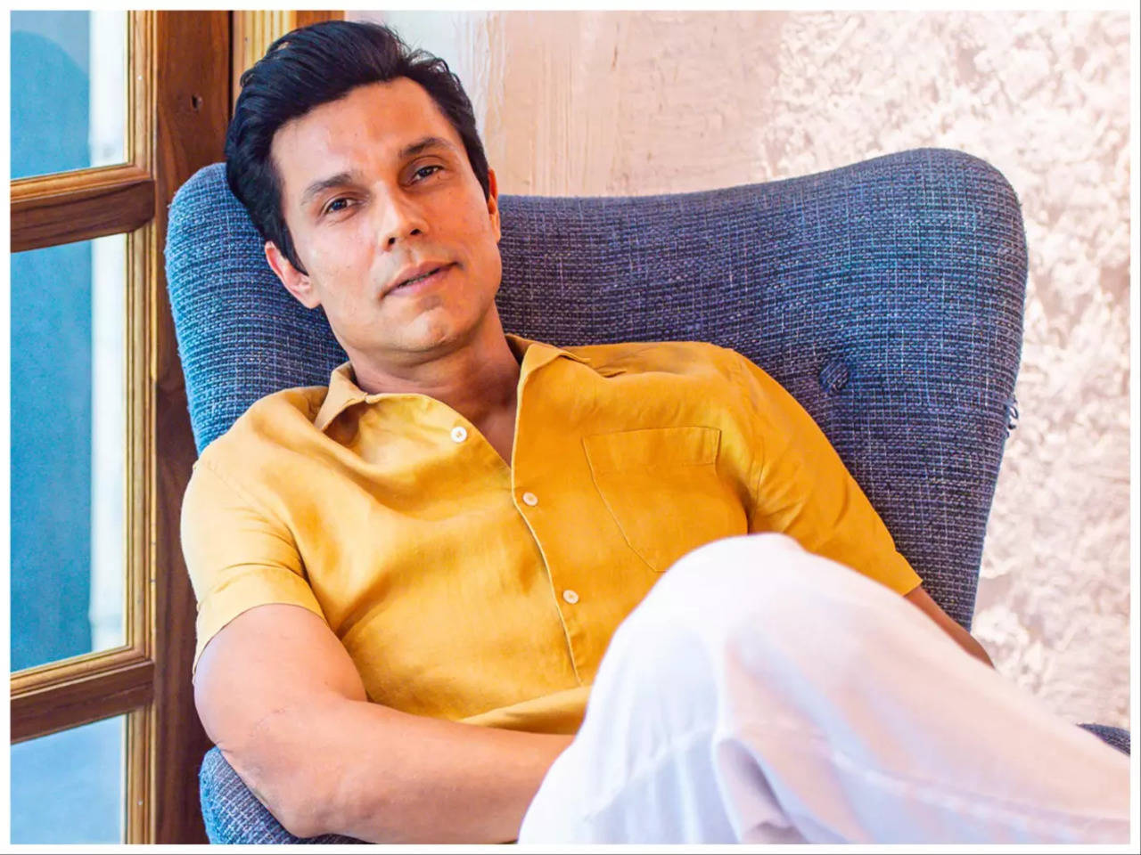 “Juggling the roles of a director, writer and producer is a great lesson in people management,” says Randeep Hooda!
