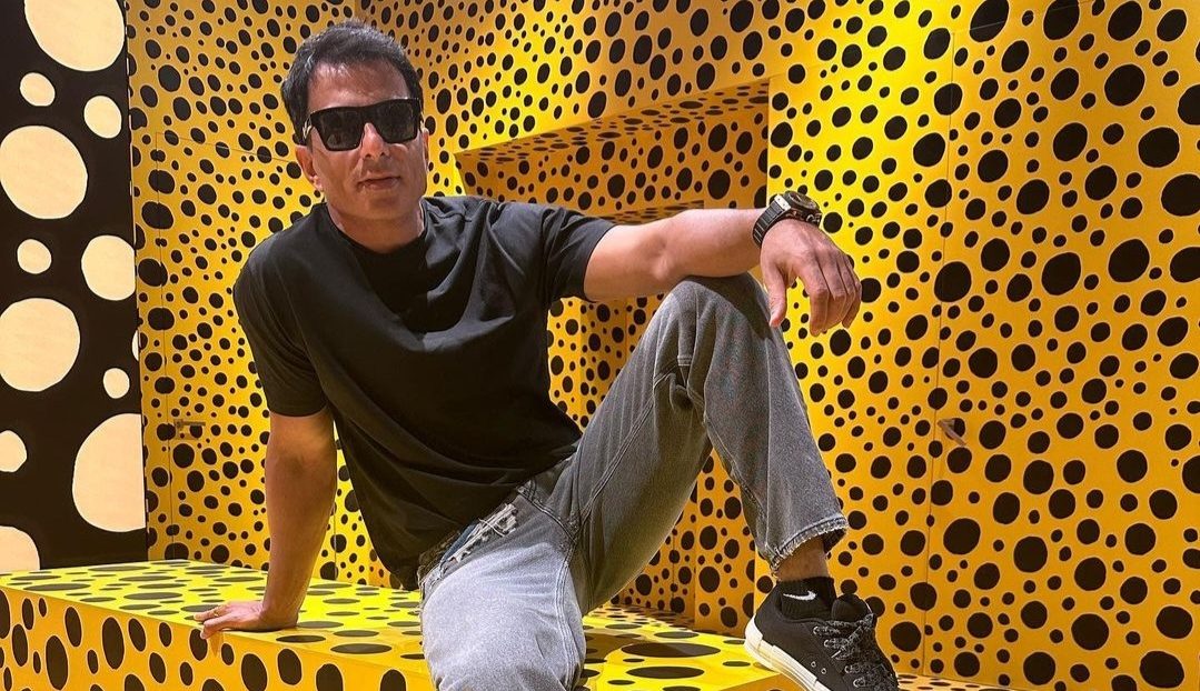 Fans to shower 2500 Kg rice on Sonu Sood’s photograph!