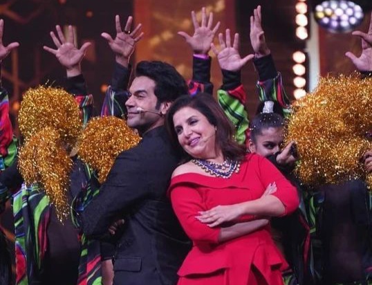 Rajkummar Rao makes hosting debut at the prestigious IIFA Awards in Abu Dhabi, UAE!