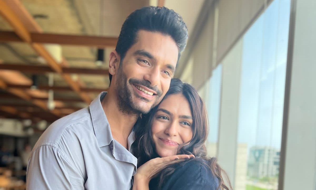First look of Mrunal Thakur and Angad Bedi from Lust Stories 2 released!