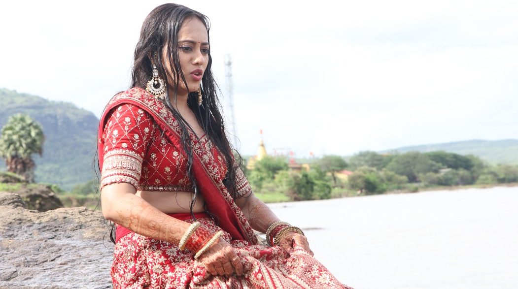 Krutika Desai says, “I am watching Ratan Rajput’s show to grasp the subtle speech nuances”!