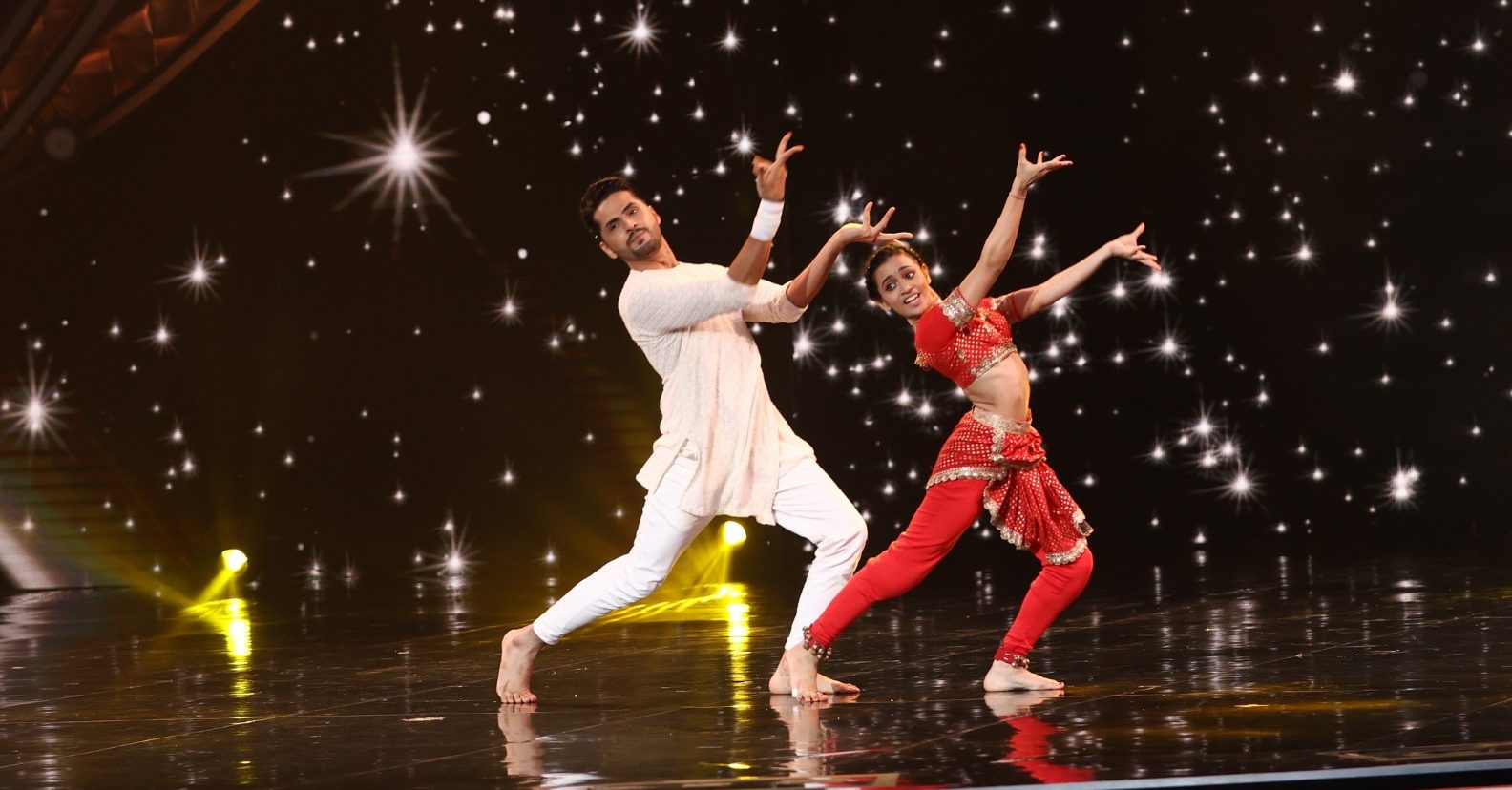 In IBD3, Debparna Goswami performs an act dedicated to Sudha Chandran’s life!