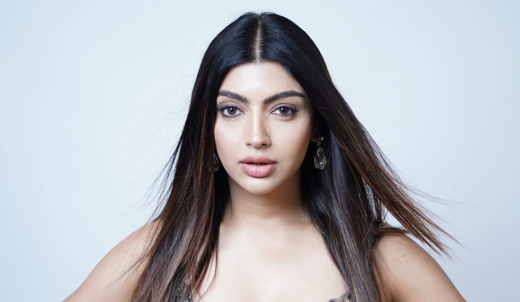 After a stint in ‘Biggboss OTT 2’ Akanksha Puri is set for ‘Honey Trap’!