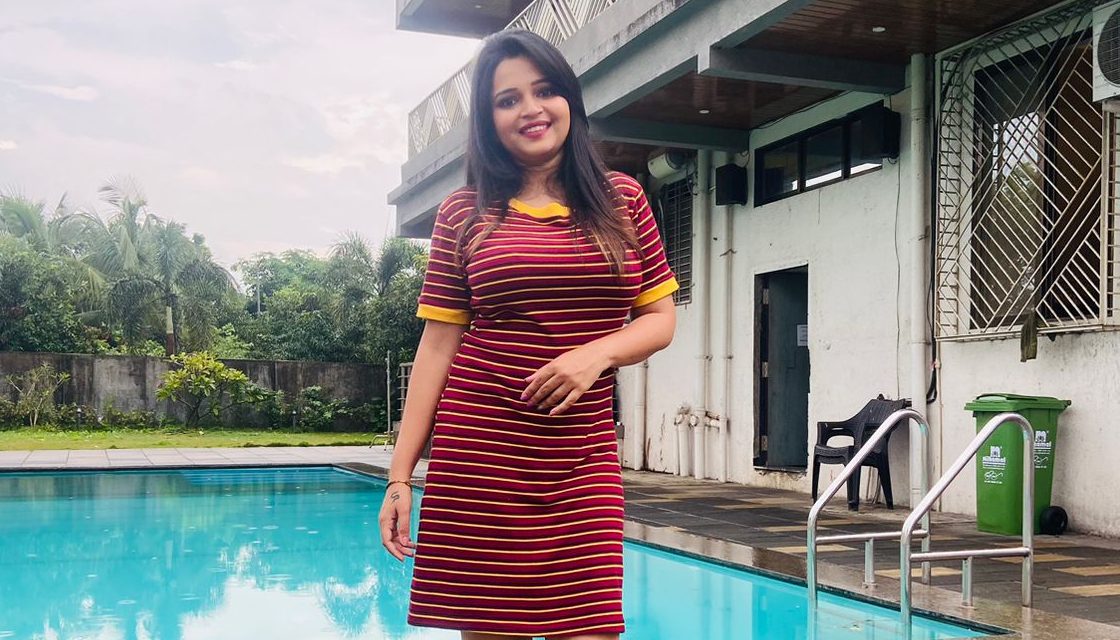 Beautiful, talented and versatile actress Shreya Kulkarni improves with each project!