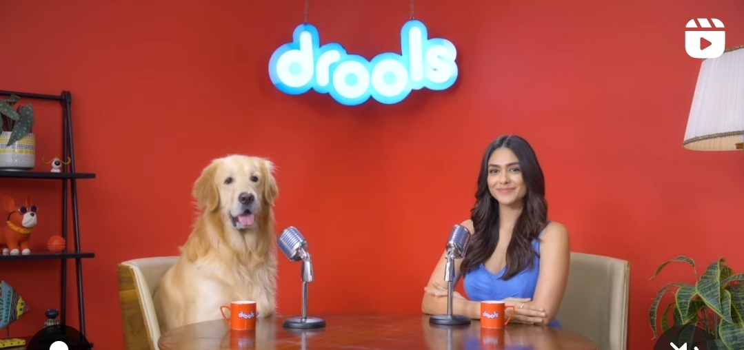 PAWCAST with Bollywood diva Mrunal Thakur!