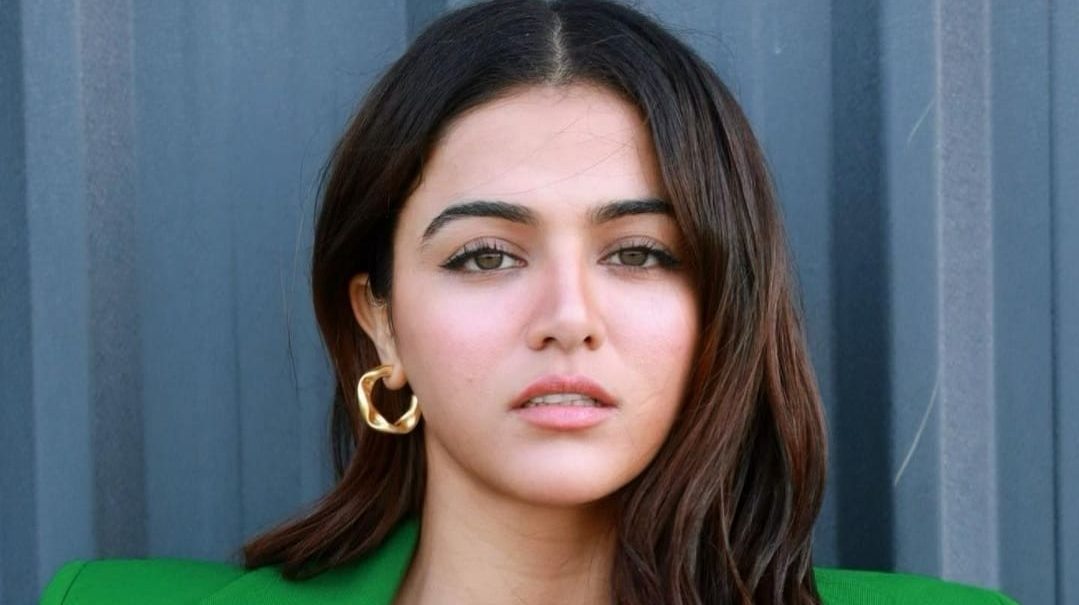 “The opportunity to work alongside Varun Dhawan and Keerthy Suresh  is definitely something I’m looking forward to” says Wamiqa Gabbi!