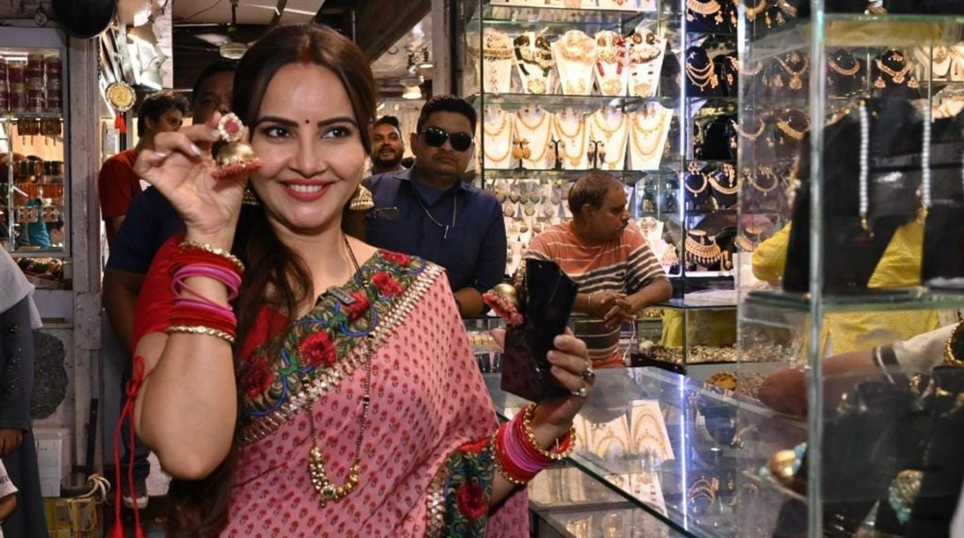 A common bond between Geetanjali Mishra and HKUP’s ‘Rajesh’ is Jhumkas!