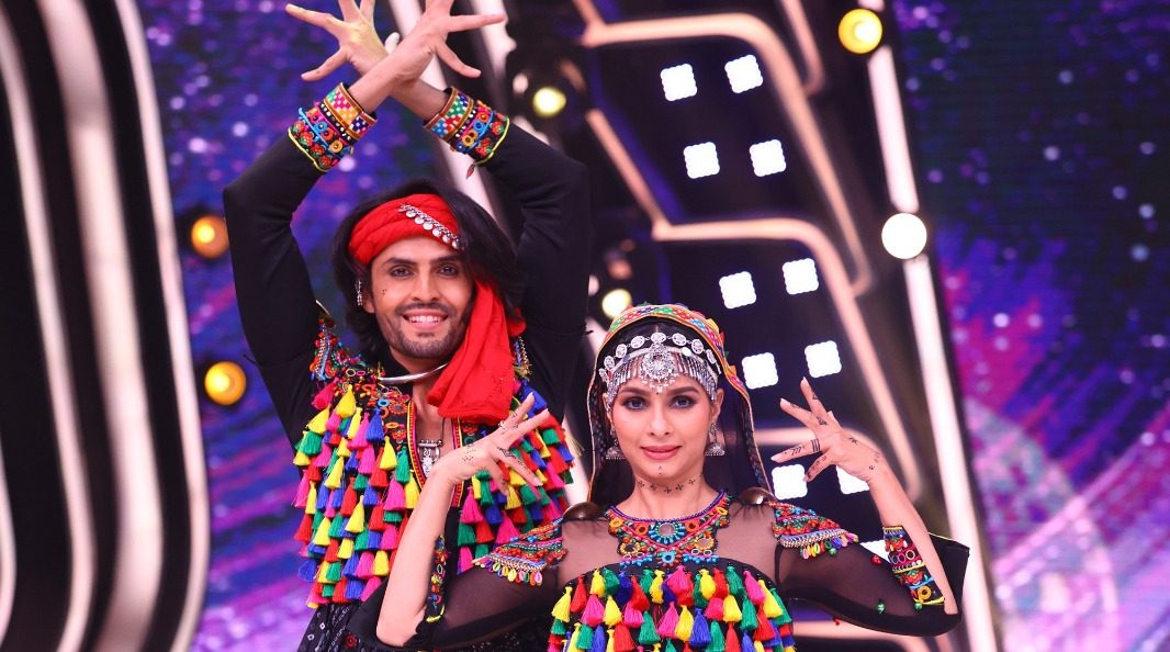 Farah Khan compliments JDJ contestant Tanishaa Mukerji for performing ‘Kalbeliya’!