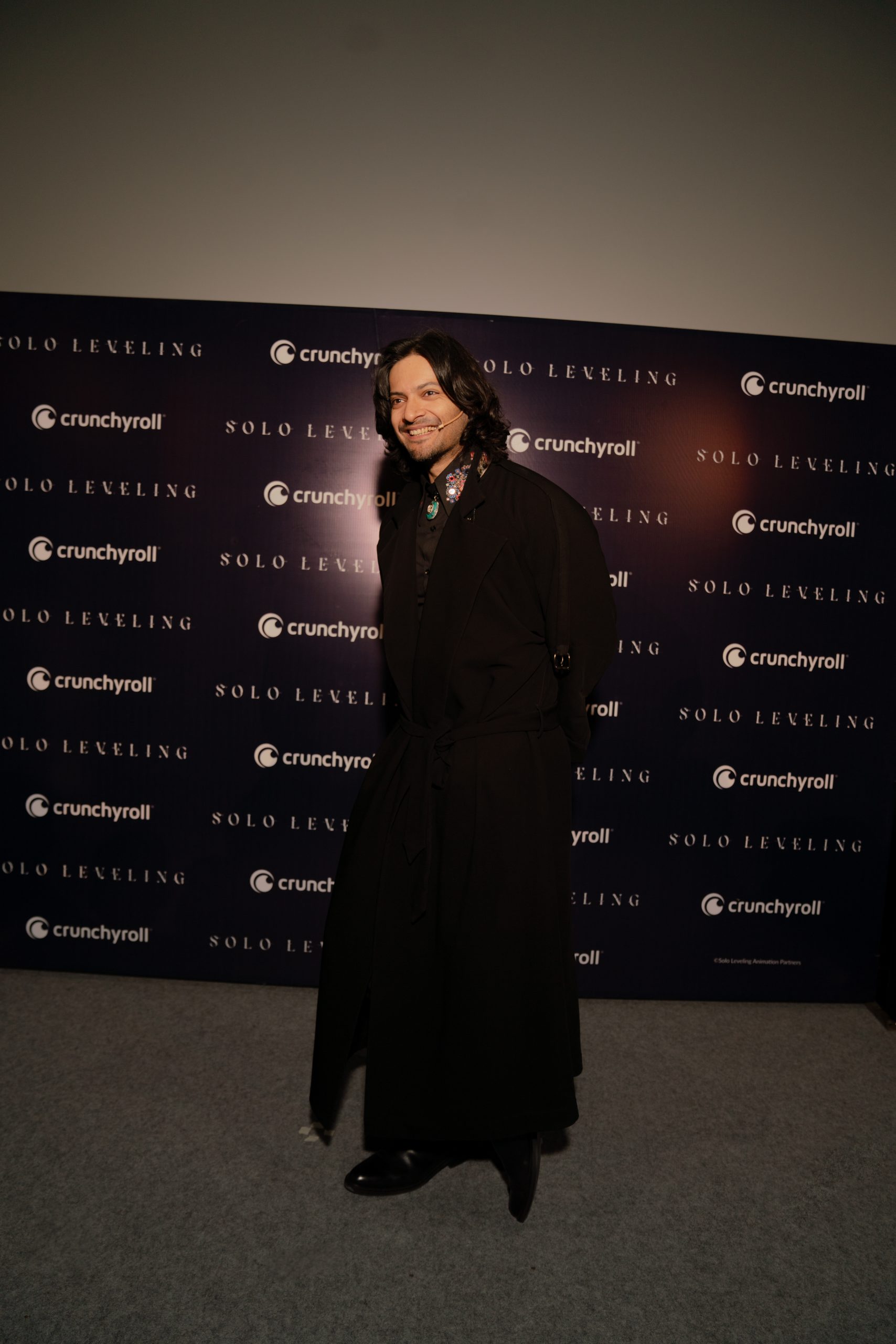 ali-fazal-at-solo-leveling-premiere_8-scaled-jpg